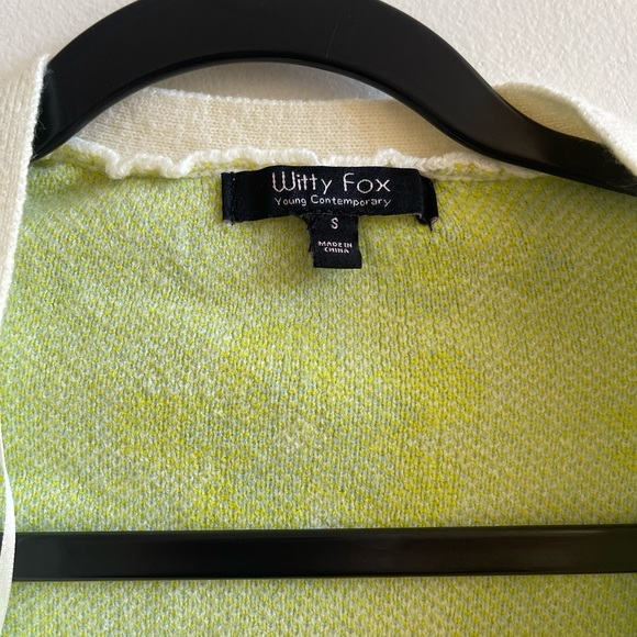 Size Small * Witty Fox Knit Sweater with Tie - Picture 3 of 3